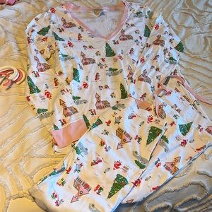 The Beaufort Bonnet Company Wine Downs EUC(worn once), no flaws